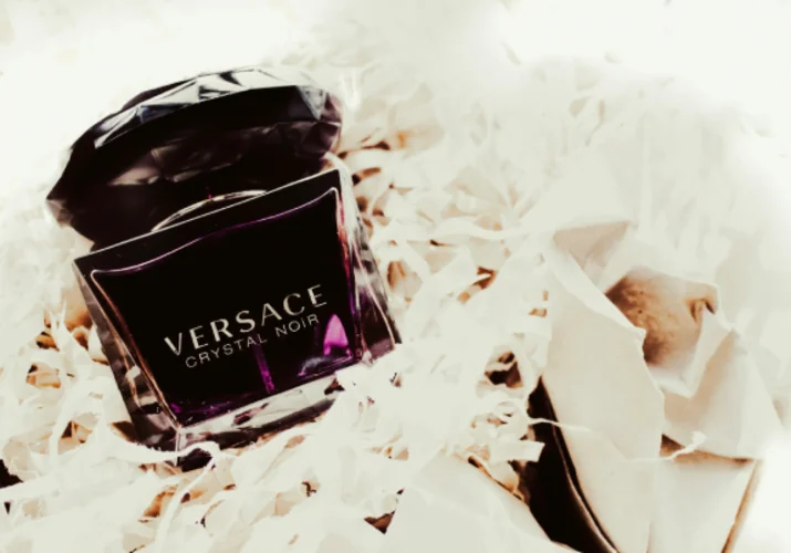 Versace: Od italského ateliéru k světové značce>