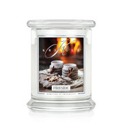 Kringle Candle Fireside vonná svíčka střední 2-knotová (411 g)