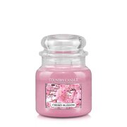 Country Candle Cherry Blossom vonná svíčka střední 2-knotová (453 g)
