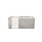 Paddywax URBAN WHITE TOBACCO + PATCHOULI v betonové nádobě (8oz/226g)