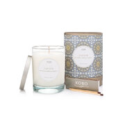 KOBO Motif Zapote Candle vonná svíčka (11oz / 312g)