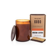 KOBO Woodblock Candle Modena Leather vonná svíčka (15oz / 425g)