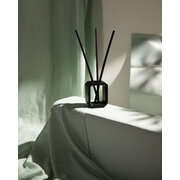 ipuro Essentials vonné tyčinky Black Bamboo s černým keramickým stojáčkem