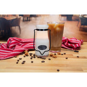 MILKHOUSE CANDLE Caramel Cold Brew vonná svíčka MILKBOTTLE (227 g)
